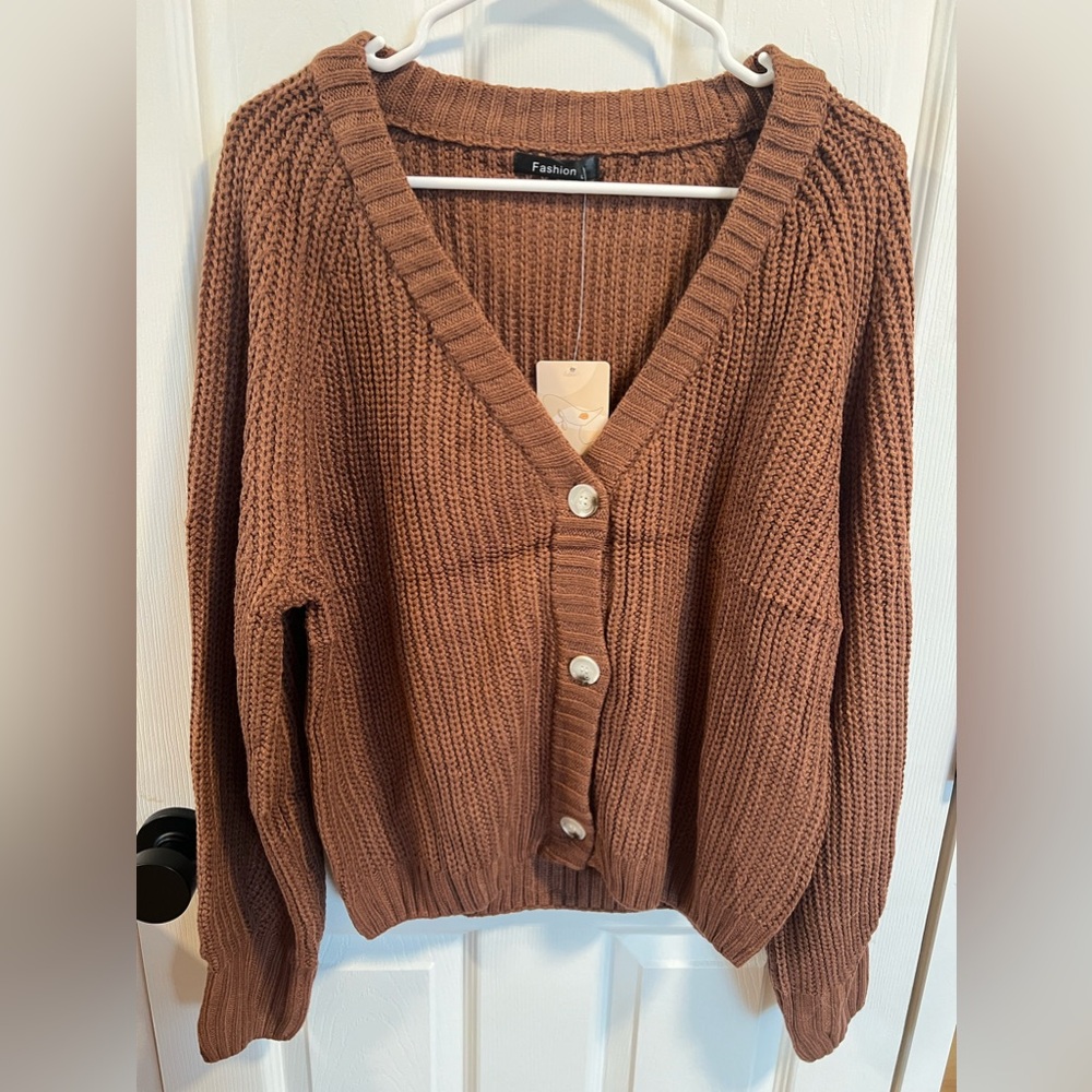 Amazing Sweater, Size Large